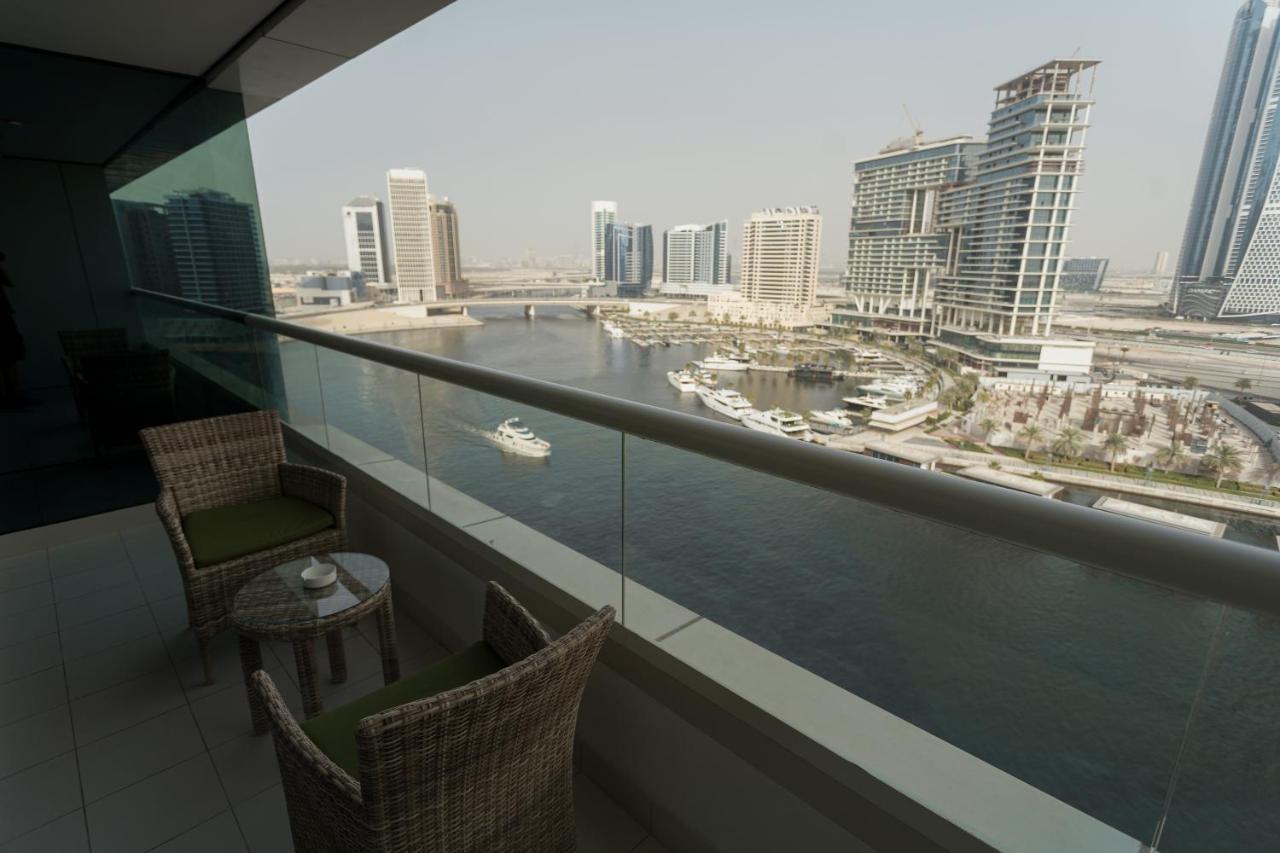 Oskena Vacation Homes - Waterfront Downtown Dubai Exterior photo