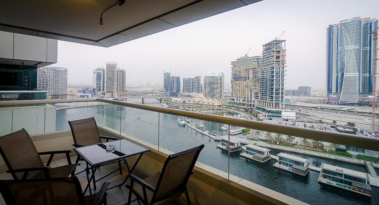 Oskena Vacation Homes - Waterfront Downtown Dubai Exterior photo