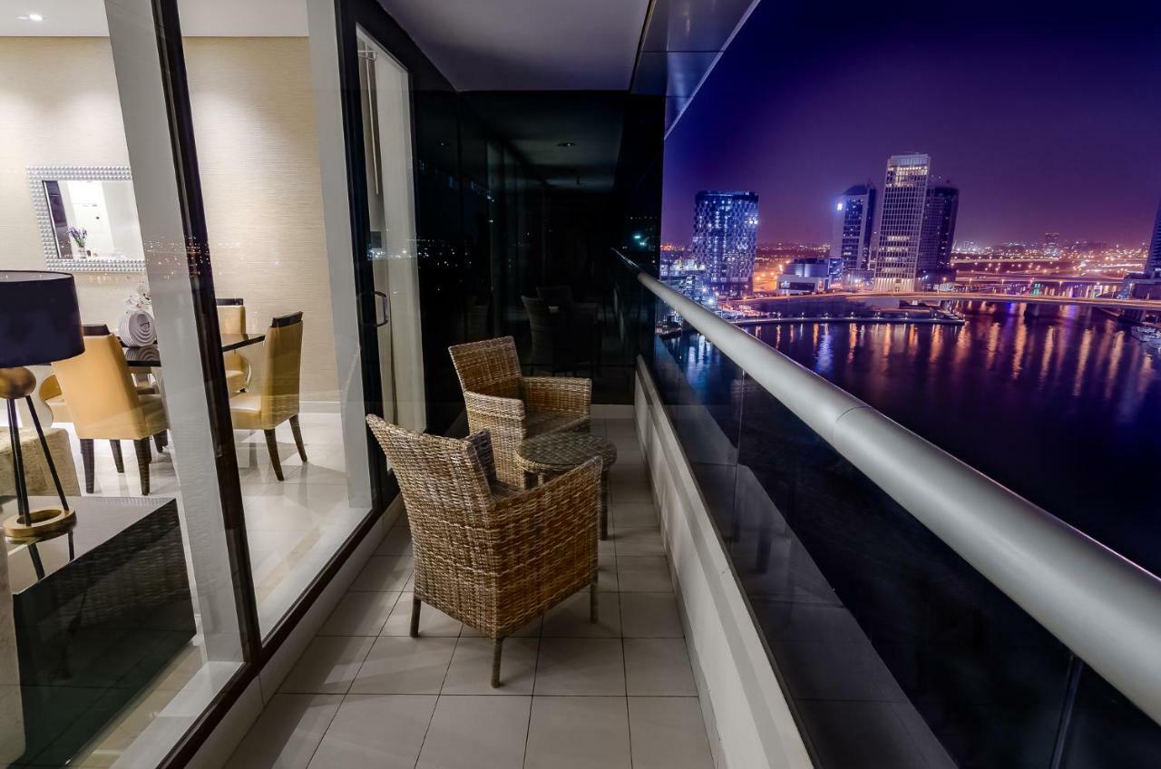 Oskena Vacation Homes - Waterfront Downtown Dubai Exterior photo